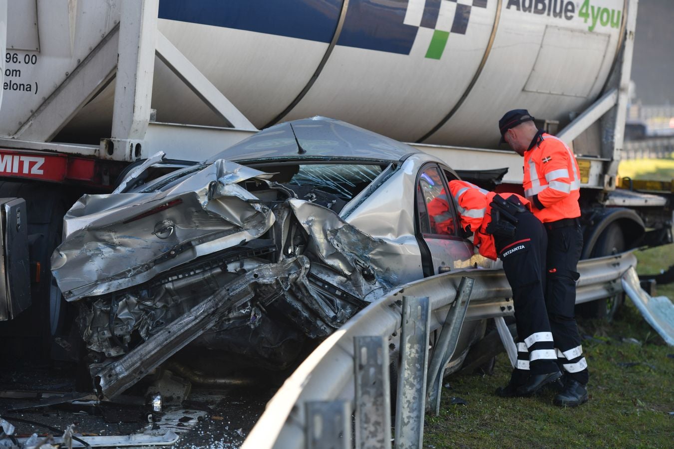 Como consecuencia del accidente, diez personas han resultado heridas, dos de ellas en estado muy grave