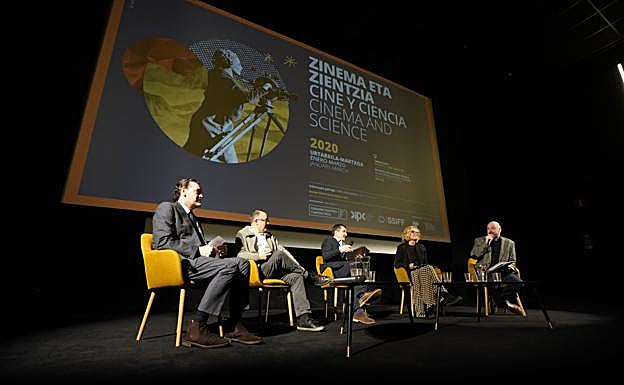 Viajes espaciales, robótica y genética, en el ciclo de Cine y Ciencia