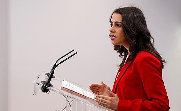 Arrimadas ve en la rebaja de las penas por sedición un «indulto por la puerta de atrás» 