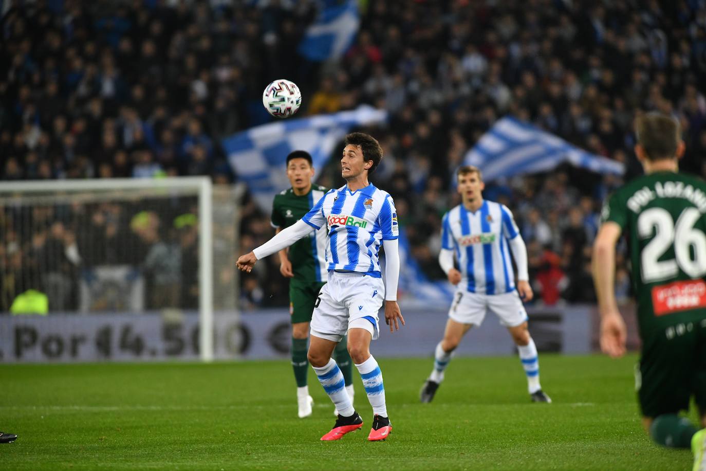 Buen ambiente en la eliminatoria copera que ha enfrentado a los realistas contra el Espanyol