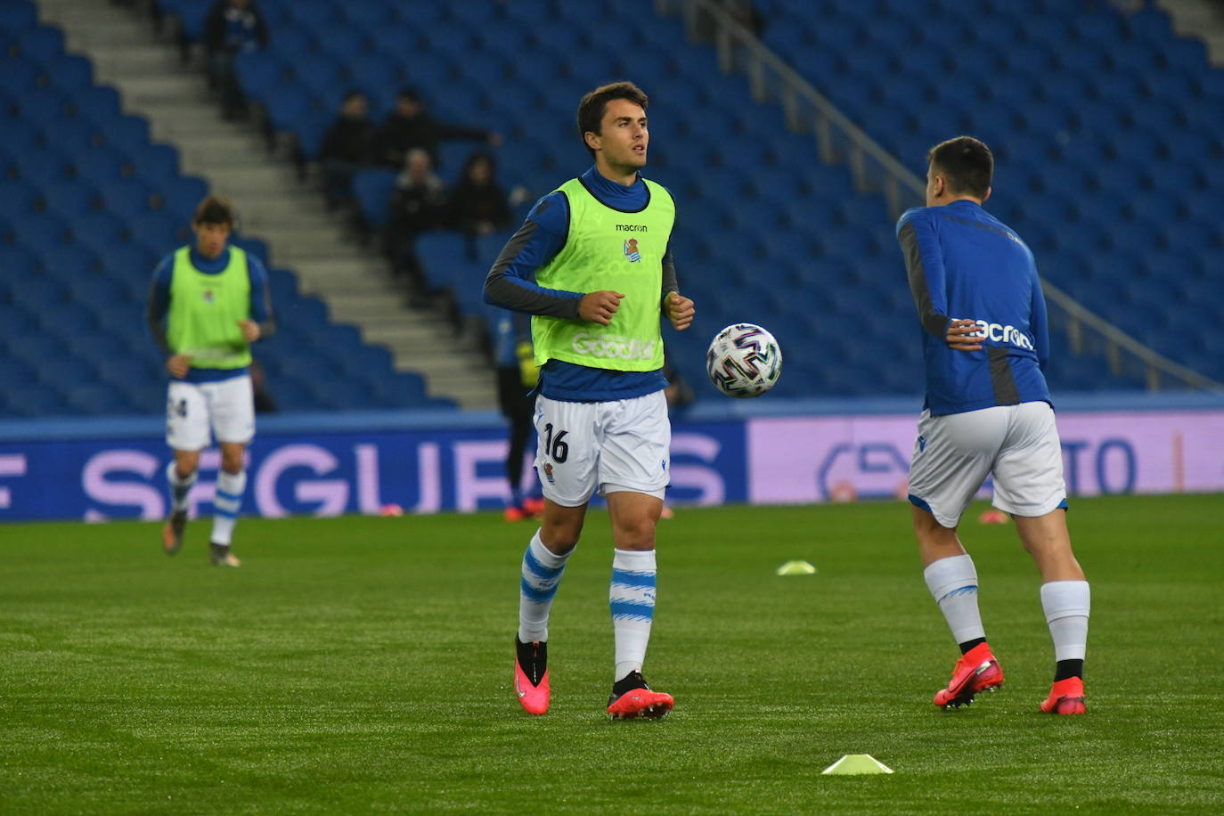 Buen ambiente en la eliminatoria copera que ha enfrentado a los realistas contra el Espanyol