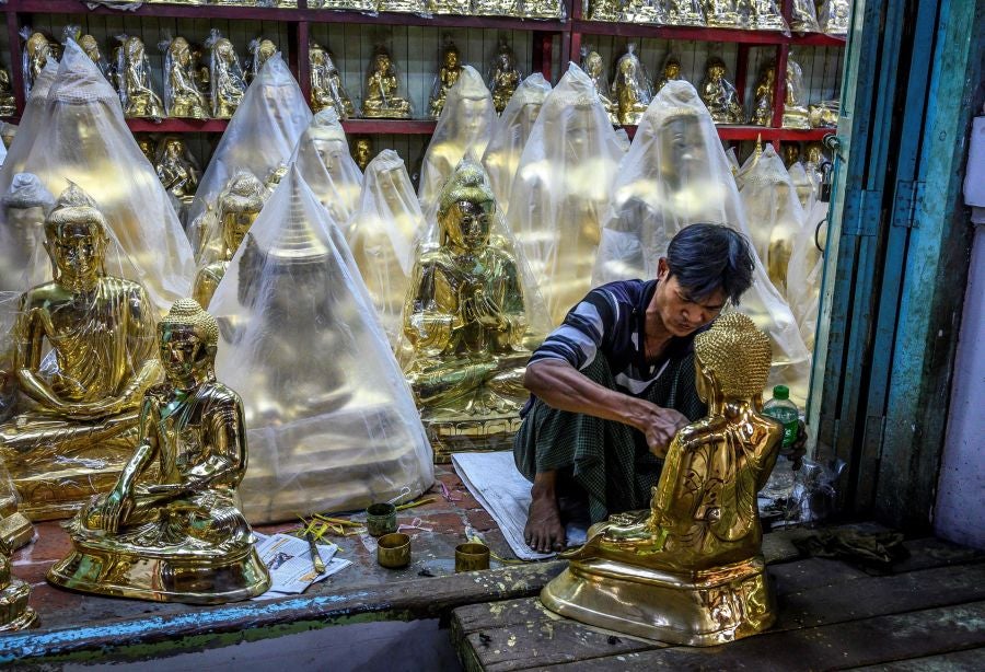 Fotos: La fábrica de budas