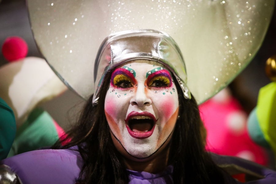 Uruguay da comienzo al que es considerado el Carnaval más largo del mundo. Durante tres meses los vecinos de Montevideo saldrán a las calles para ambientar la ciudad de luz, color y música.