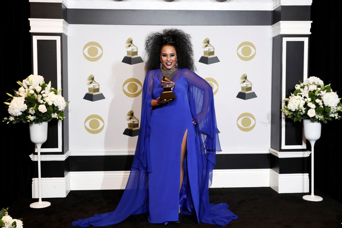 Las estrellas de la música se han dado cita en el Staples Center de Los Ángeles con motivo de la 62 edición de los Premios Grammy. Repasamos una Alfombra Roja que ha estado protagonizada por diseños extravagantes y llenos de originalidad