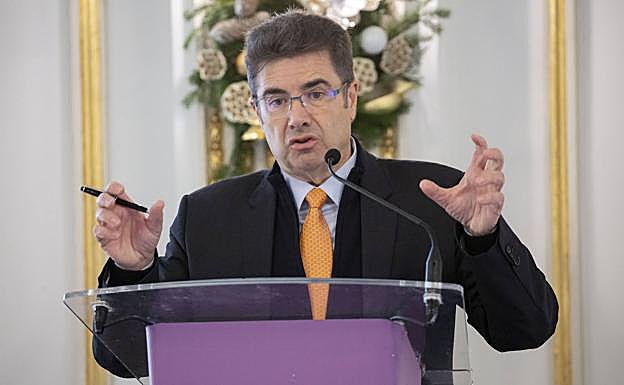 Conferencia del consejero delegado de Euskaltel, José Miguel García en San Sebastián. 