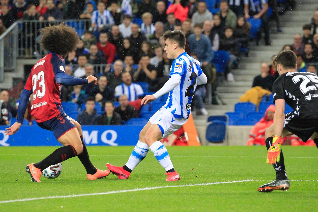 La Real Sociedad sigue soñando con la Copa tras eliminar a Osasuna. Los txuri-urdin estarán en el bombo de cuartos