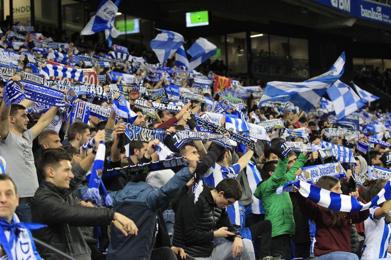 La Real Sociedad sigue soñando con la Copa tras eliminar a Osasuna. Los txuri-urdin estarán en el bombo de cuartos