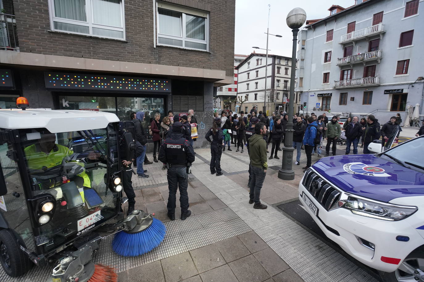 La incidencia de la huelga general del 30 de enero convocada por ELA y LAB ha tenido una incidencia dispar en Gipuzkoa.