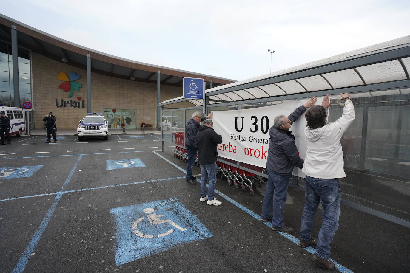 La incidencia de la huelga general del 30 de enero convocada por ELA y LAB ha tenido una incidencia dispar en Gipuzkoa.
