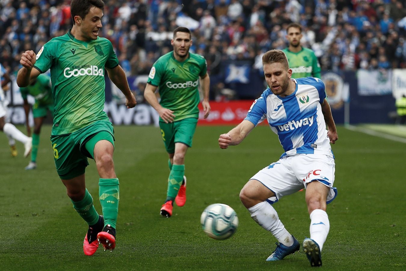 Isak ha adelantado a la Real en el minuto 20, pero Omeruo en el 48 ha empatado el partido para el Leganés.
