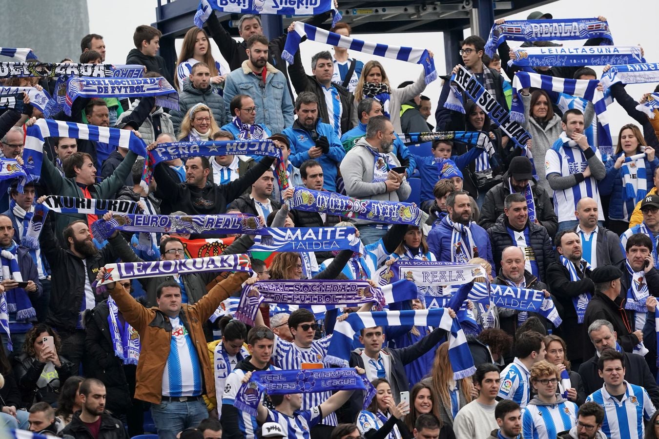 Los txuri-urdin caen en Butarque tras el gol de falta directa de Óscar Rodríguez en el último minuto. Isak adelantó a la Real en la primera parte y Omeruo puso las tablas en el 48. 