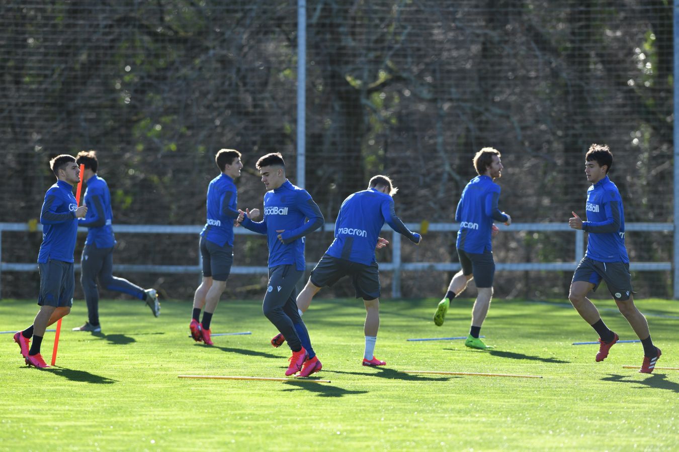La Real Sociedad se mide al Real Madrid en cuartos de final de la Copa del Rey. Merino y Moyá han entrado en la convocatoria y Sangalli se ha quedado fuera