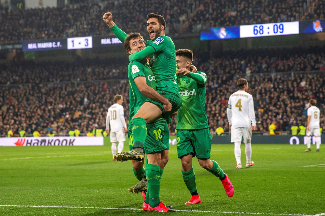 El Real Madrid y la Real Sociedad se enfrentan en los cuartos de final de la Copa del Rey en el Santiago Bernabéu