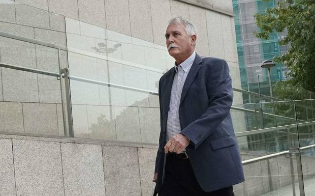 El exdirector de la Hacienda de Gipuzkoa y exsenador del PNV Victor Bravo, condenado a dos años de cárcel y a una multa de 3.118.987 euros
