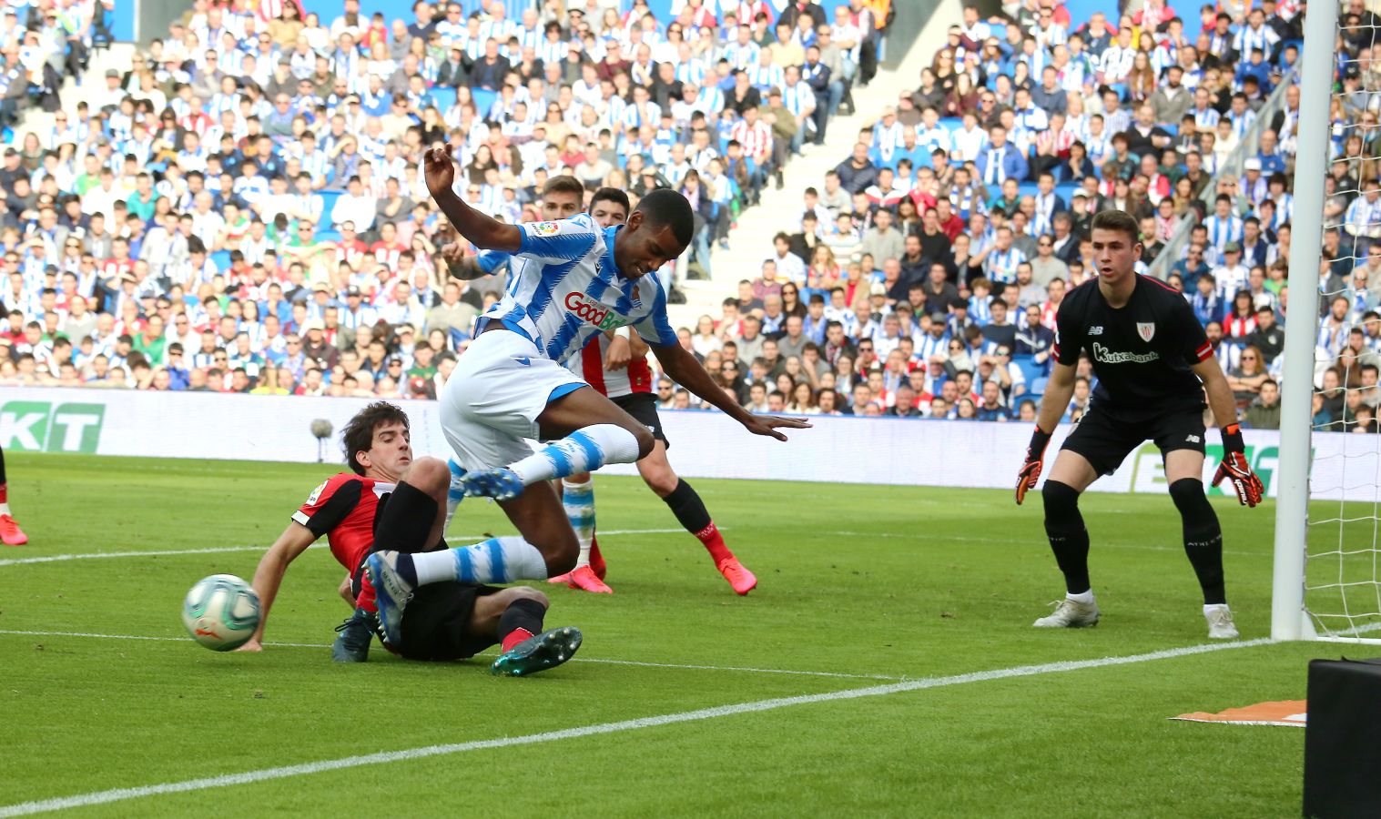 Las mejores imágenes del derbi en el Reale Arena.