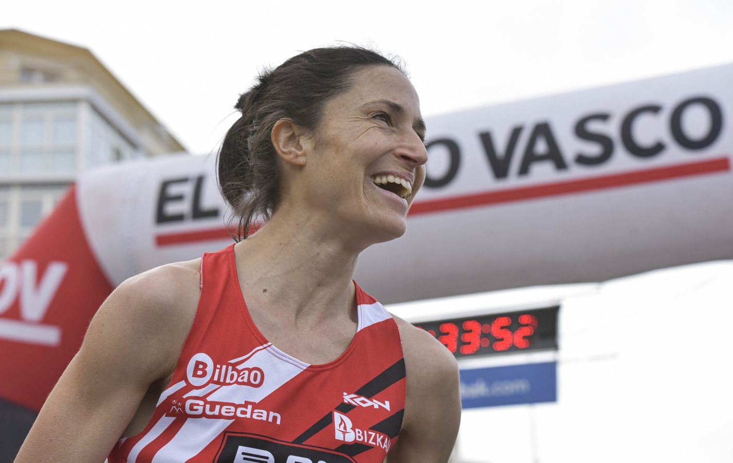 Carlos Mayo y Elena Loyo se han llavado la prueba en una carrera con mucha afición.