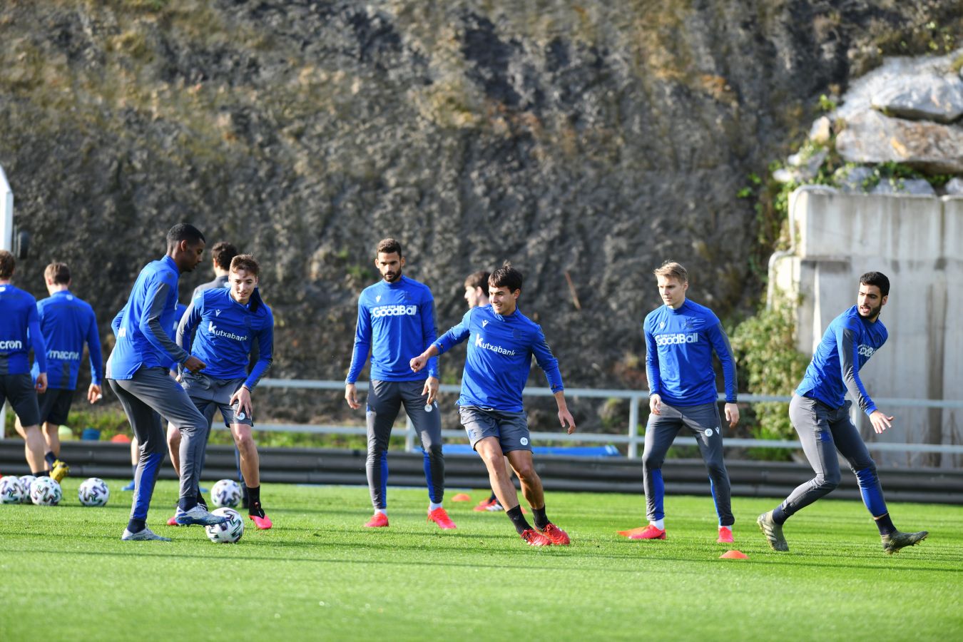 Imanol Alguacil ha dirigido la última sesión de la Real en Zubieta en víspera de recibir al Mirandés en el Reale Arena.