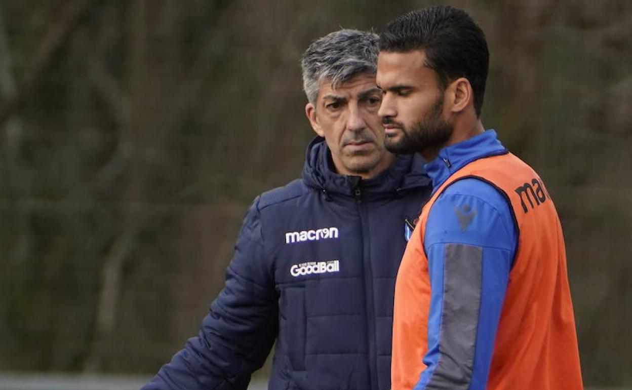 Willian José y Alguacil en un entrenamiento.