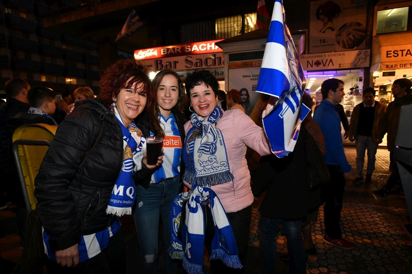 La afición txuri-urdin no ha fallado en las horas previas al partido de semifinales de Copa del Rey frente al Mirandes.