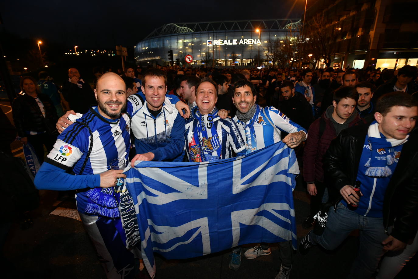 La afición txuri-urdin no ha fallado en las horas previas al partido de semifinales de Copa del Rey frente al Mirandes.
