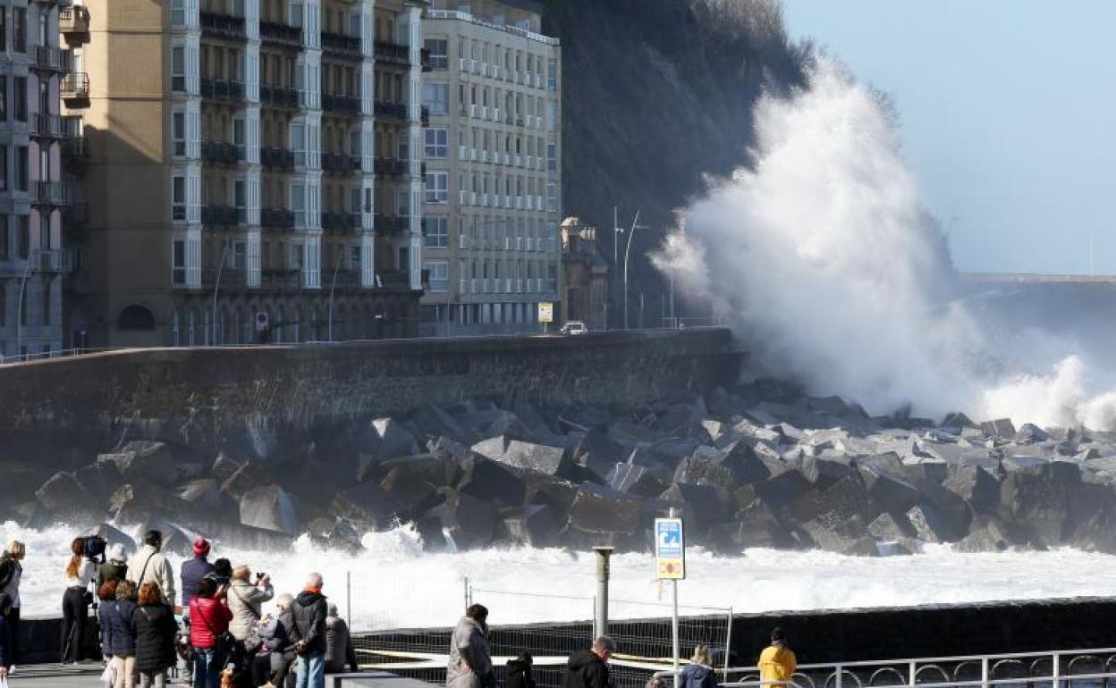 Imagen de San Sebastián este martes a mediodía.