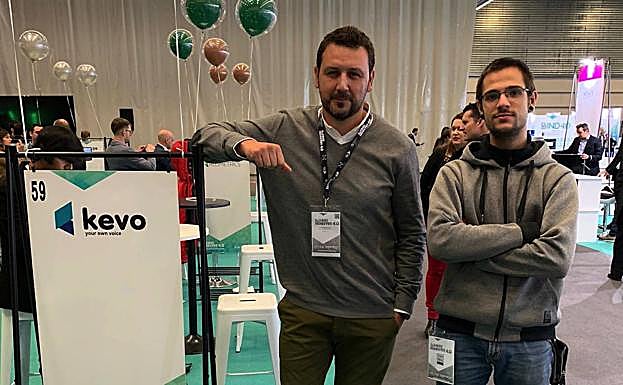 Javier Manzano y Jon Arcelus, responsables de la empresa guipuzcoana. 