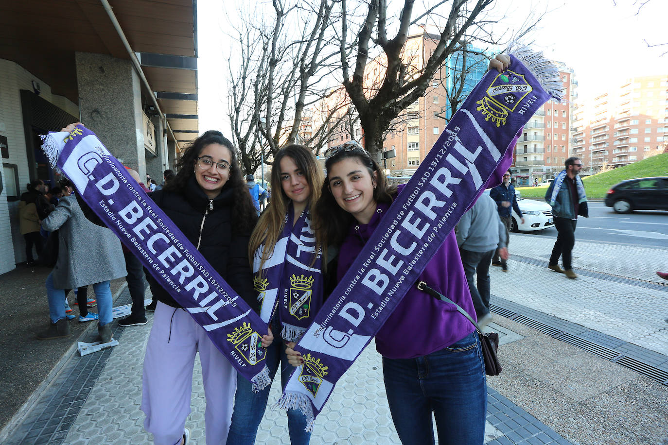 Los habitantes de Becerril de Campos se encuentran en San Sebastián para disfrutar de la invitación de la Real Sociedad.