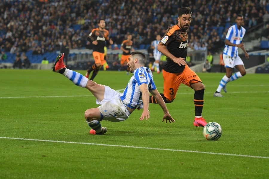 Fotos: Las mejores imágenes de la Real Sociedad contra frente al Valencia