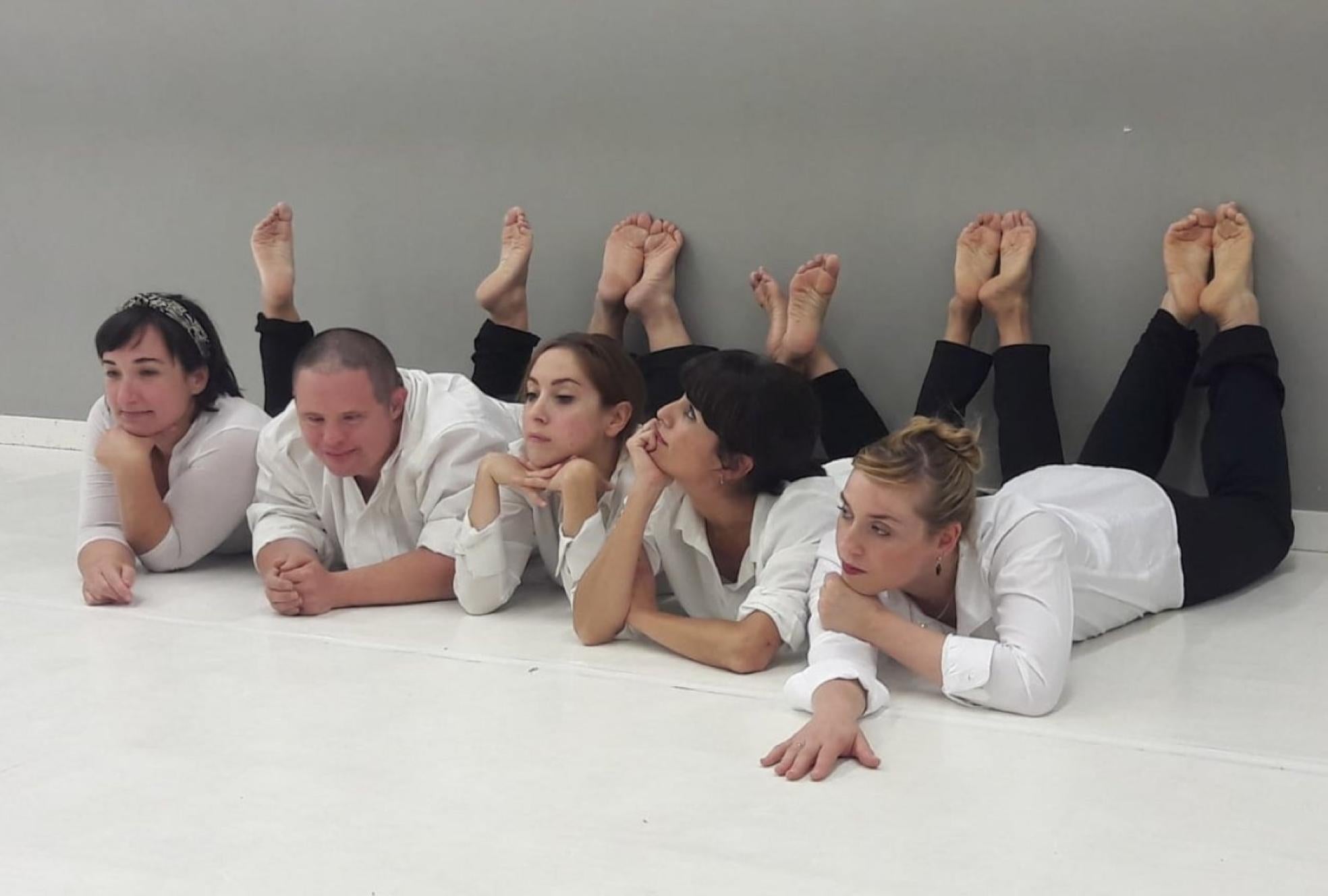 Pasión por la danza. Nuria Pérez, Xabier Solano, Iratxe Recio, Eva Sánchez y Miren Gómez.