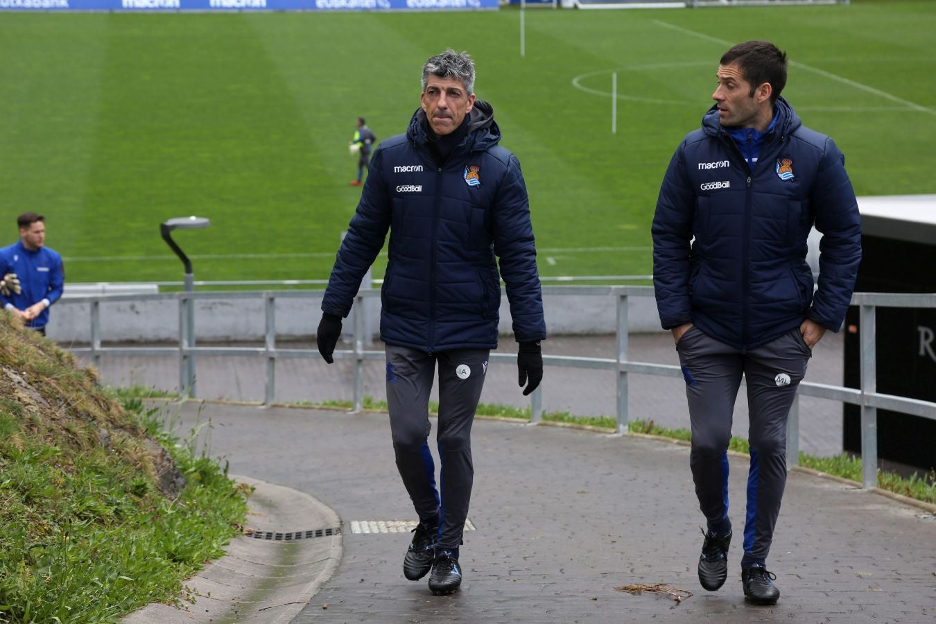 Las mejores imágenes de la plantilla txuri-urdin preparandose para el partido más importante de la temporada.