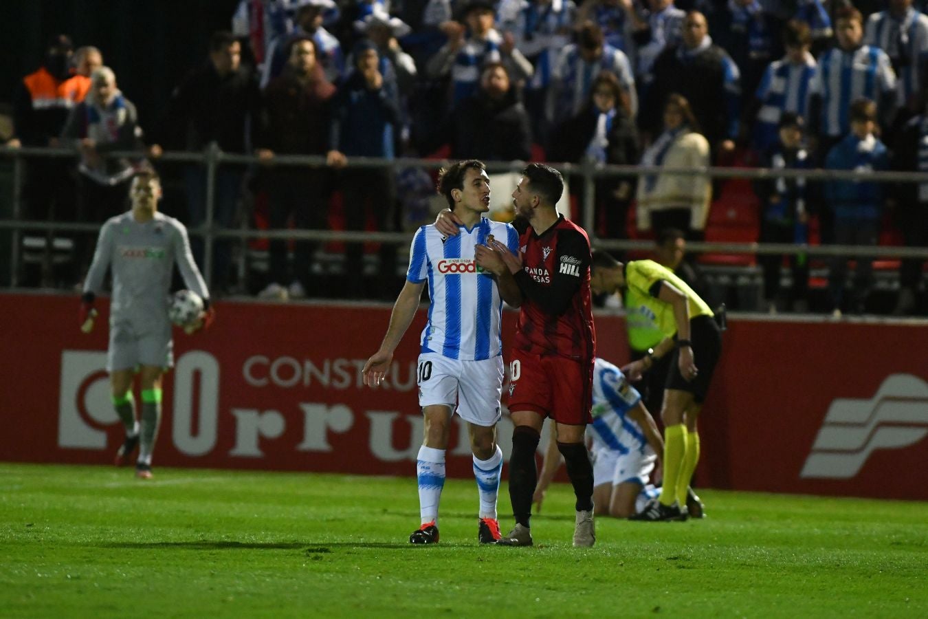 Ambientazo en Anduva para la vuelta de la semifinal de Copa entre Real Sociedad y Mirandés