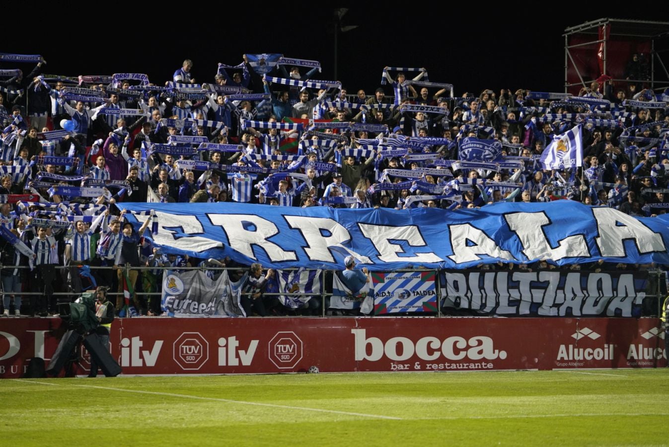 Ambientazo en Anduva para la vuelta de la semifinal de Copa entre Real Sociedad y Mirandés