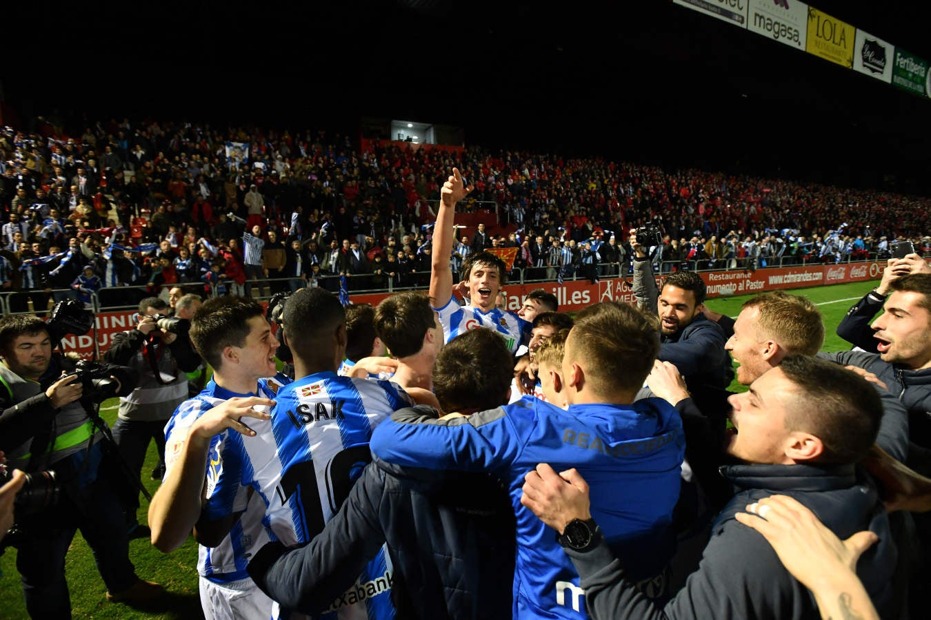 Así ha celebrado la Real Sociedad la victoria que les permitirá jugar 32 años después una final de Copa del Rey