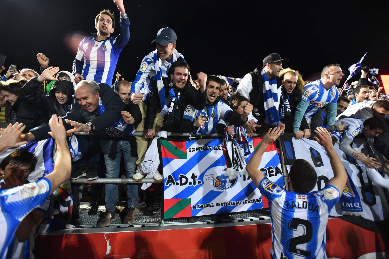 Así ha celebrado la Real Sociedad la victoria que les permitirá jugar 32 años después una final de Copa del Rey