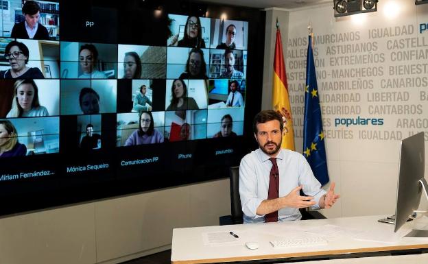 Imagen cedida por el PP de la rueda de prensa telemática de Casado. 