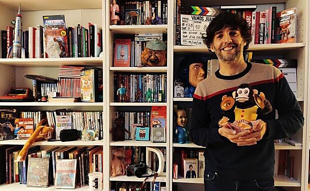 Diego San José promociona 'Vamos Juan' desde el confinamiento en su casa.