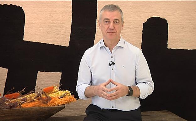 El lehendakari se muestra esperanzado porque «por primera vez se aprecian varios días de tendencia en positivo»