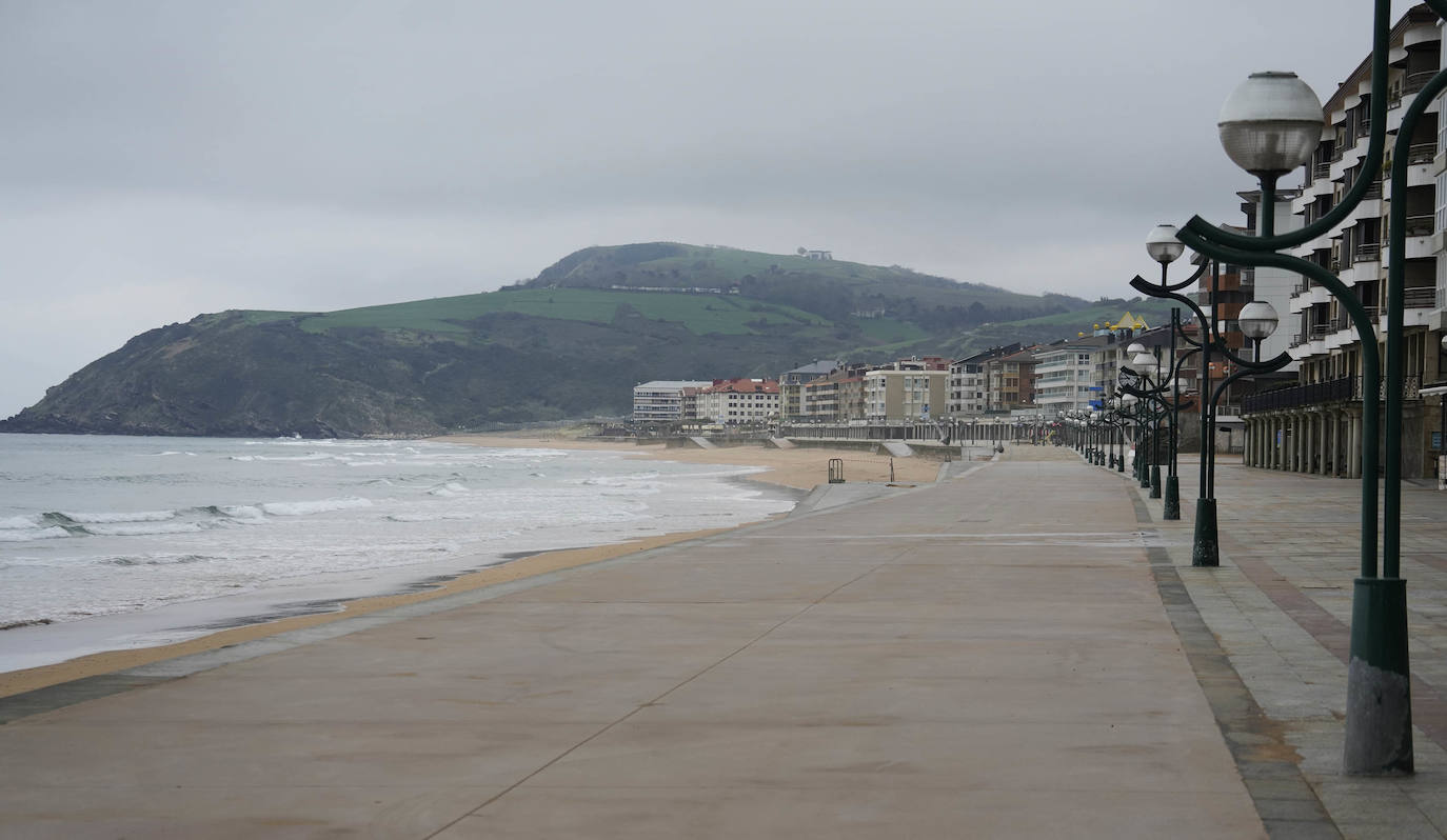 Zarautz, también desierta.