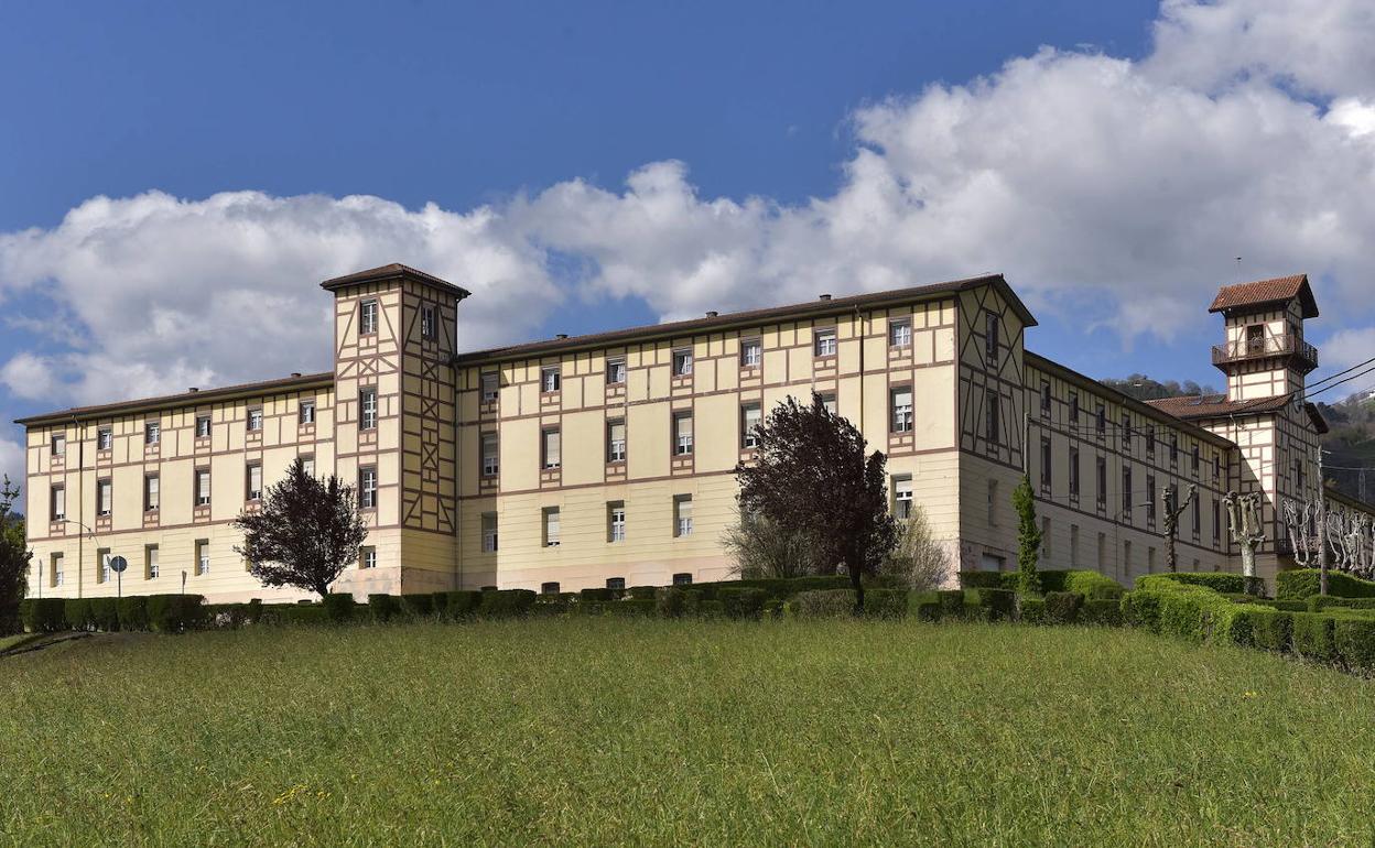 Admitidas a trámite las demandas de ELA contra la Diputación de Gipuzkoa y las residencias Yurreamendi de Tolosa y San José de Ordizia