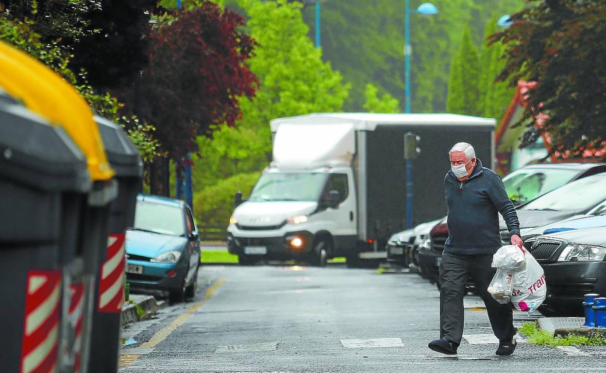 Cada guipuzcoano produce kilo y medio de basura más durante el encierro