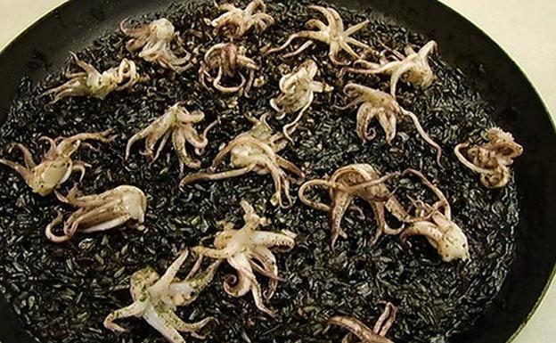 Receta de arroz negro con chipirones de David de Jorge