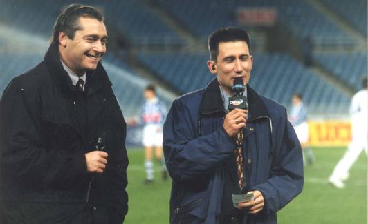 Michael Robinson y Carlos Martínez en Anoeta, en 1996. 