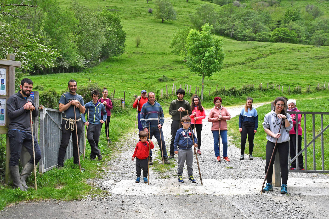 Fotos: Abaltzisketan ere zabaldu dituzte larreak