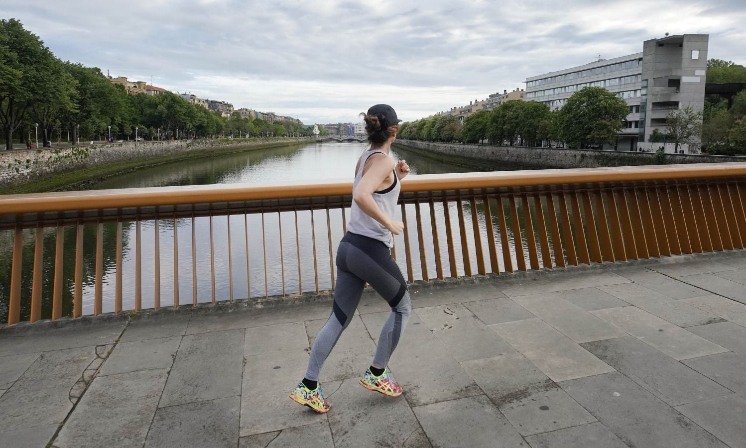 Fotos: Playa, deporte y paseos en San Sebastián