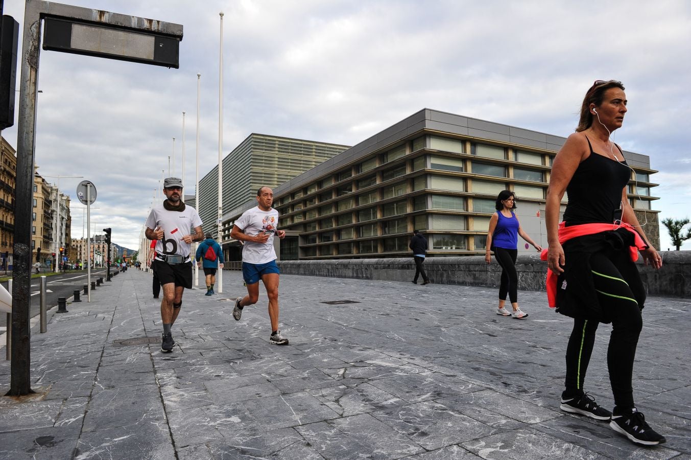 Fotos: Momentos de sol y playa en Donostia