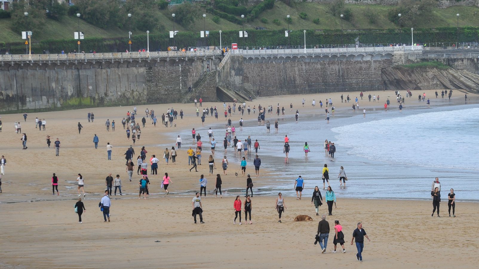 Fotos: Momentos de sol y playa en Donostia