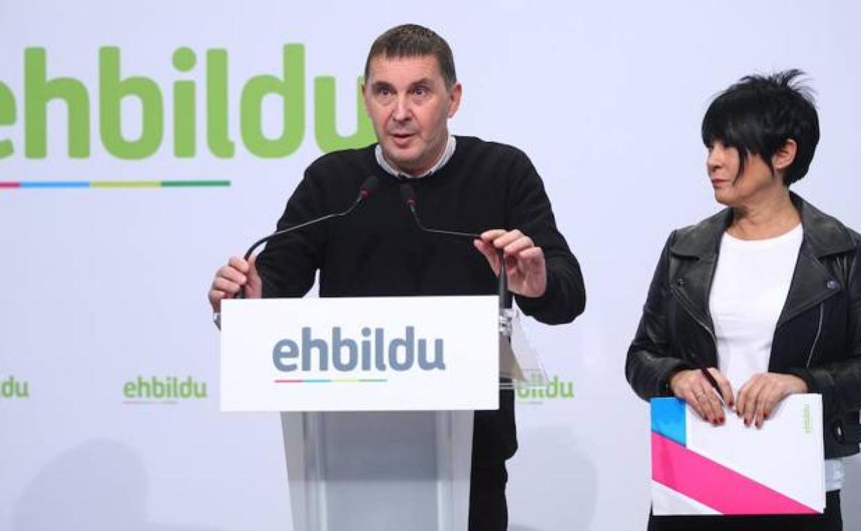 EH Bildu considera que la convocatoria de elecciones responde a los «intereses partidistas de Urkullu»