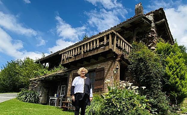 Olga Posse en su casa rural Momotegi