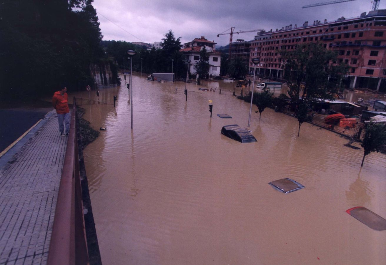 El 1 de junio de 1997 el agua anegó San Sebastián después de que cayeran 230 litros por metro cuadrado en apenas 12 horas