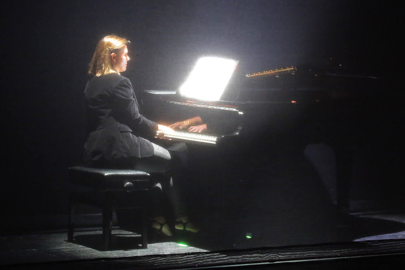 Reapertura del Teatro Victoria Eugenia. 